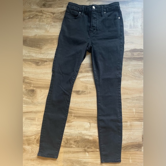 Good American Good Legs Skinny Jean in Black - Size 6 - Picture 9 of 12